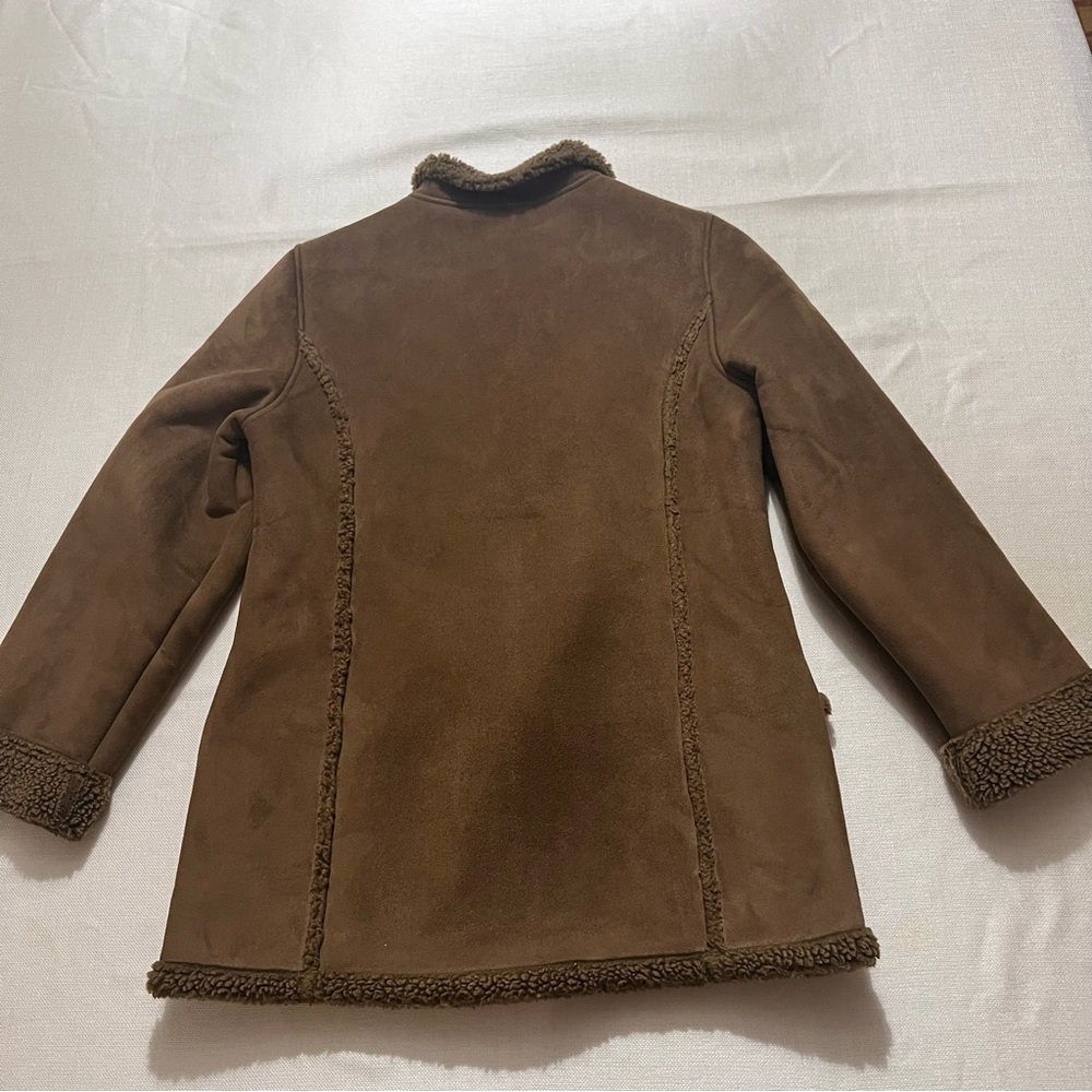 L.L.Bean Women’s Faux Suede Sherpa Chore Jacket — Medium - Picture 11 of 15
